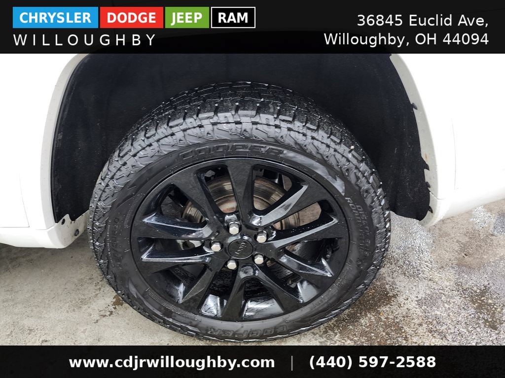 Used 2021 Jeep Grand Cherokee Laredo X AWD/4WD image 40
