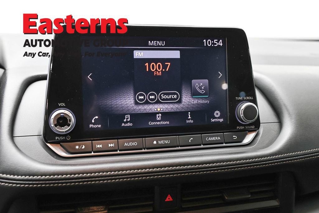 Used 2024 Nissan Rogue S image 19