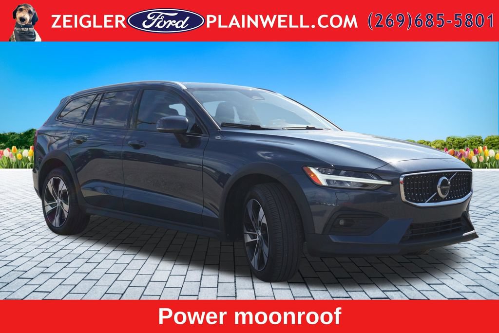 Used 2024 Volvo V60 B5 Cross Country Plus AWD/4WD image 7