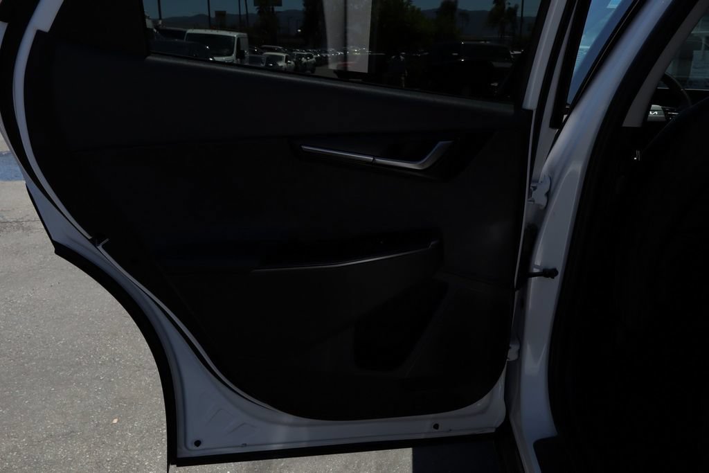 Used 2025 Kia EV6 Wind RWD image 36