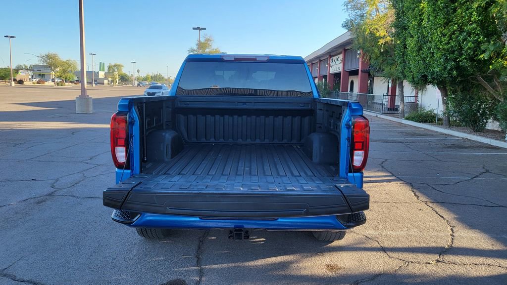 Used 2022 GMC Sierra 1500 Elevation w/ LPO, Elevation Black Package RWD image 11