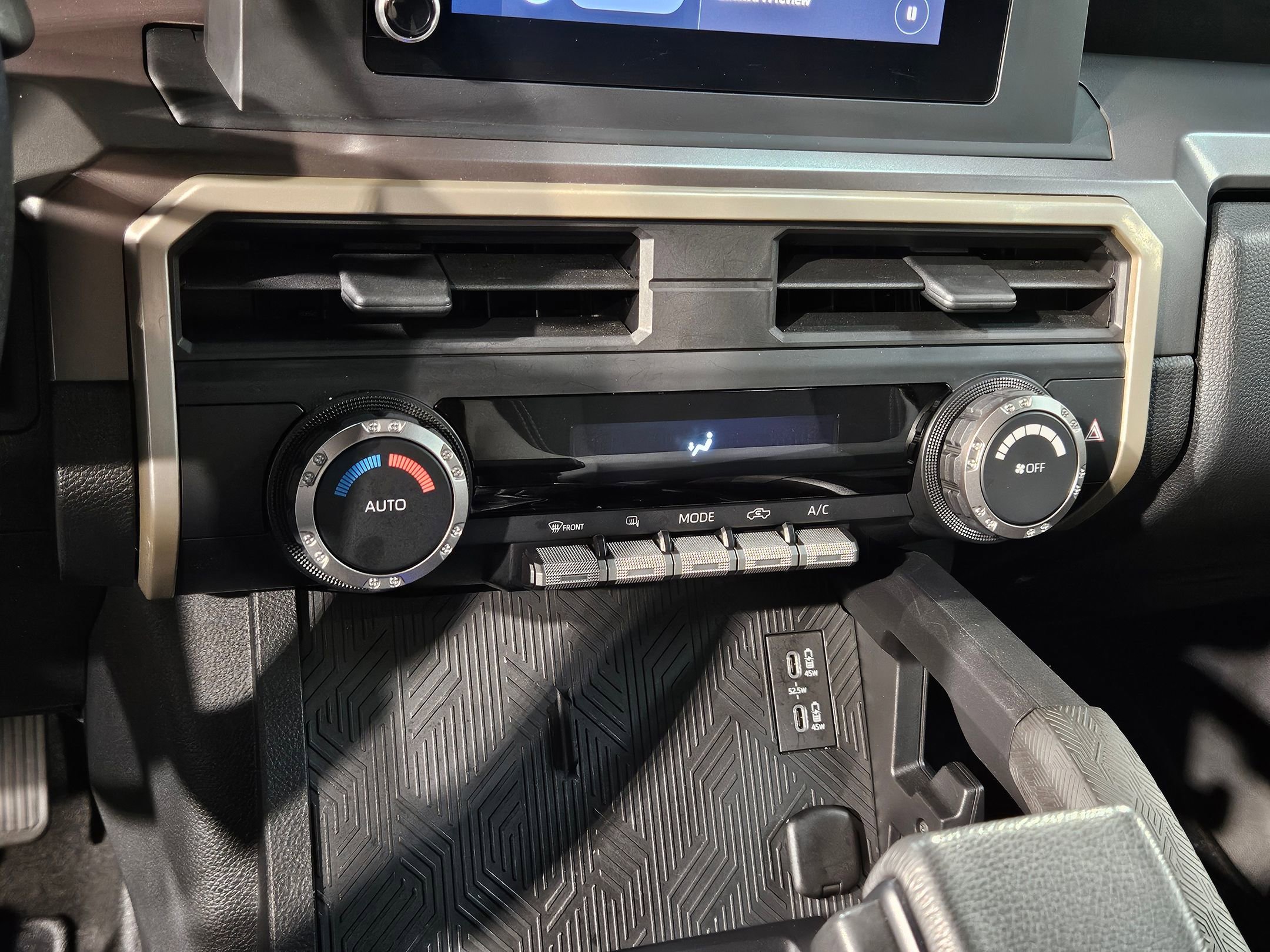 Certified 2024 Toyota Tacoma TRD Off-Road image 31