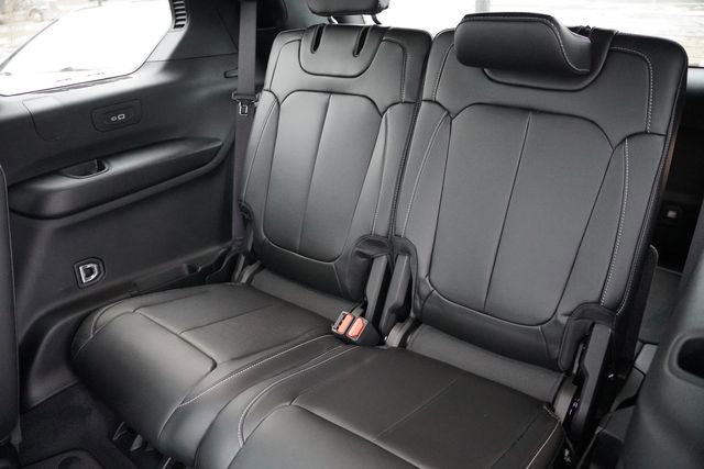 New 2025 Jeep Grand Cherokee L Limited w/ Trailer Tow Package image 12