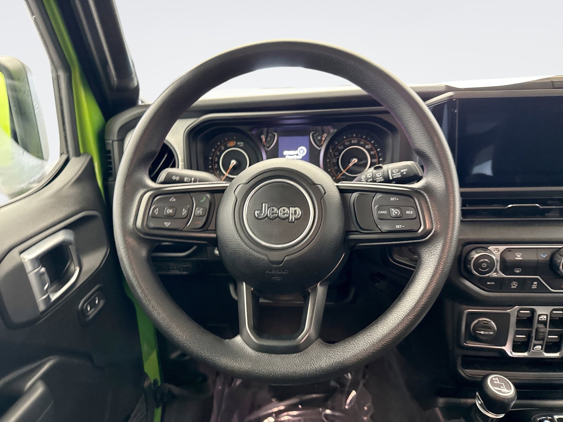 Used 2025 Jeep Wrangler Sport image 12