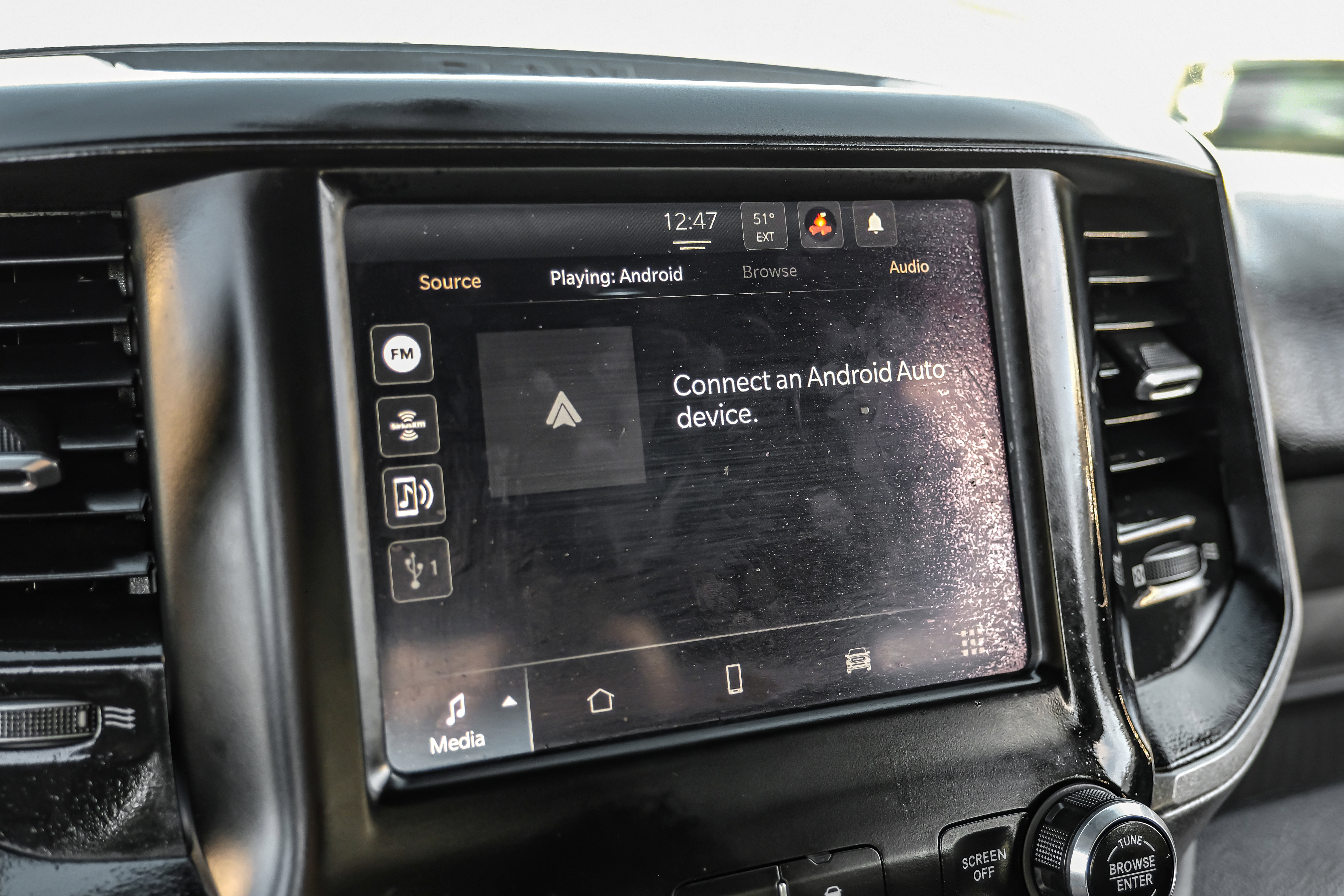 Used 2024 RAM 3500 Tradesman w/ Chrome Appearance Group image 39