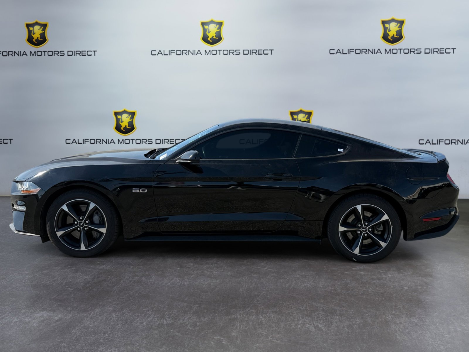 Used 2021 Ford Mustang GT w/ Equipment Group 301A image 2
