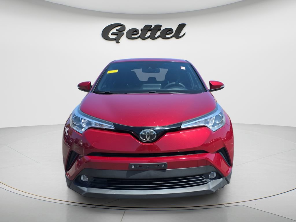 Used 2019 Toyota C-HR LE FWD image 2