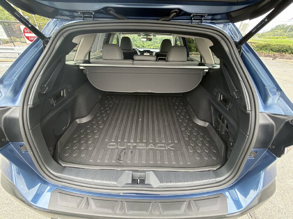 Used 2022 Subaru Outback Limited AWD/4WD image 27