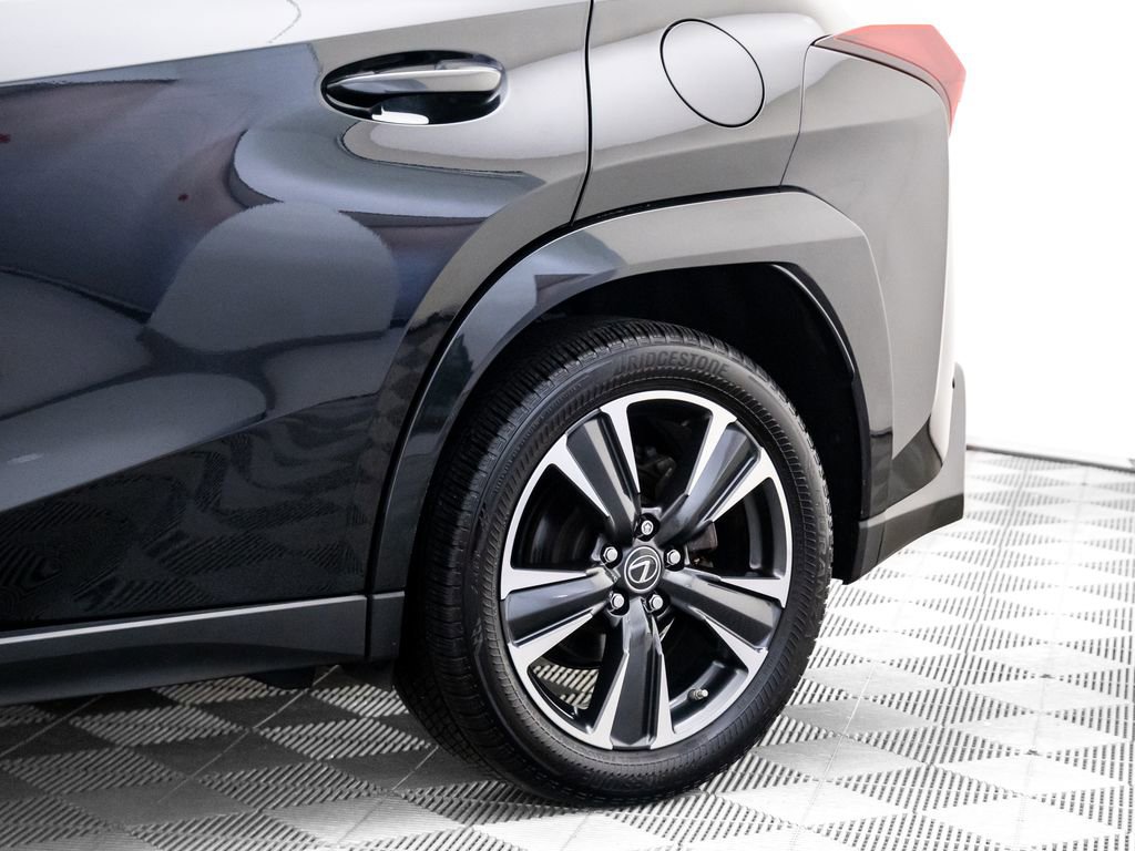 Used 2023 Lexus UX 250h AWD w/ Premium Package image 35
