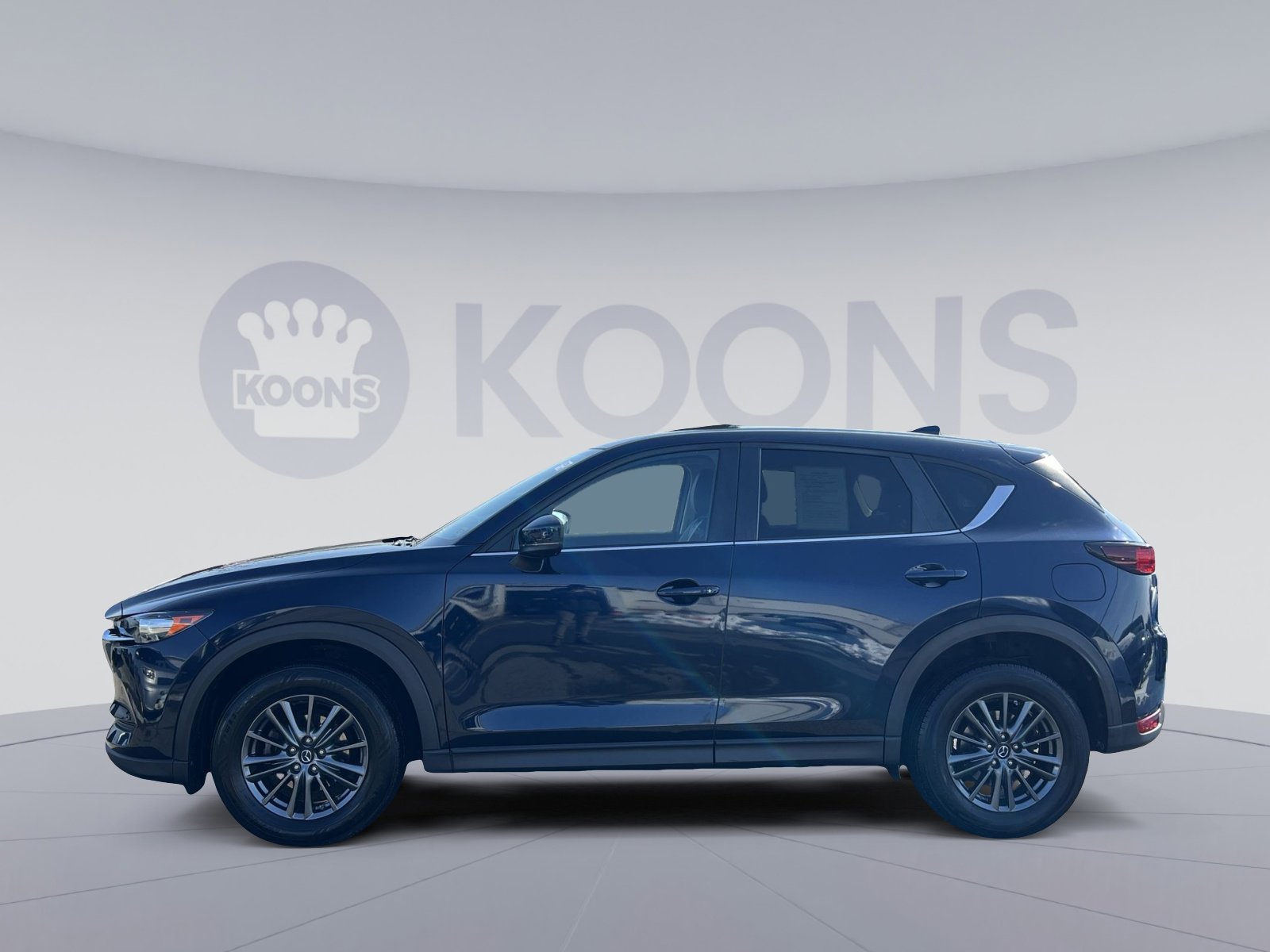 Used 2020 MAZDA CX-5 Touring image 2