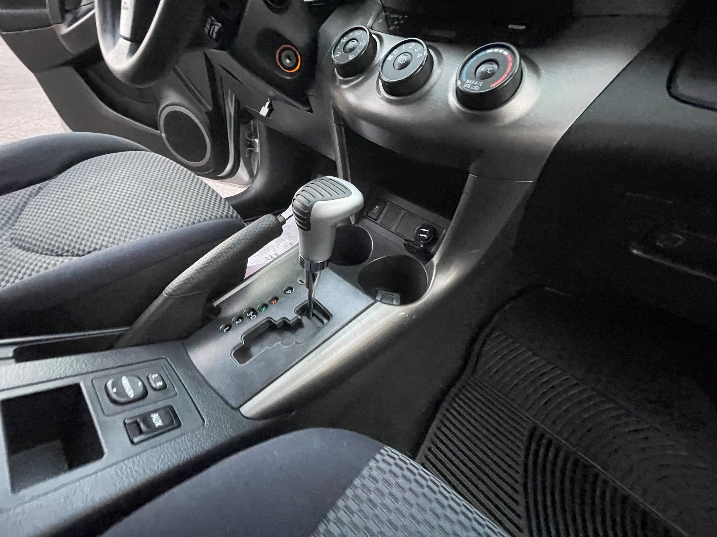 Used 2010 Toyota RAV4 Sport AWD/4WD image 23