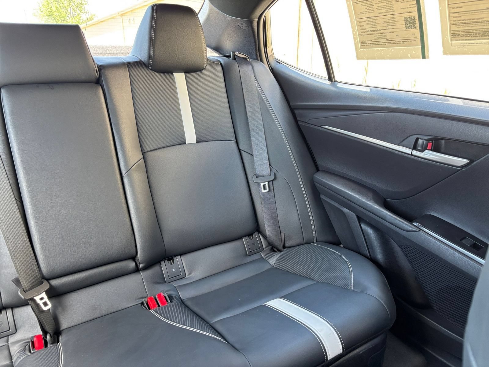 Used 2025 Toyota Camry SE FWD image 38