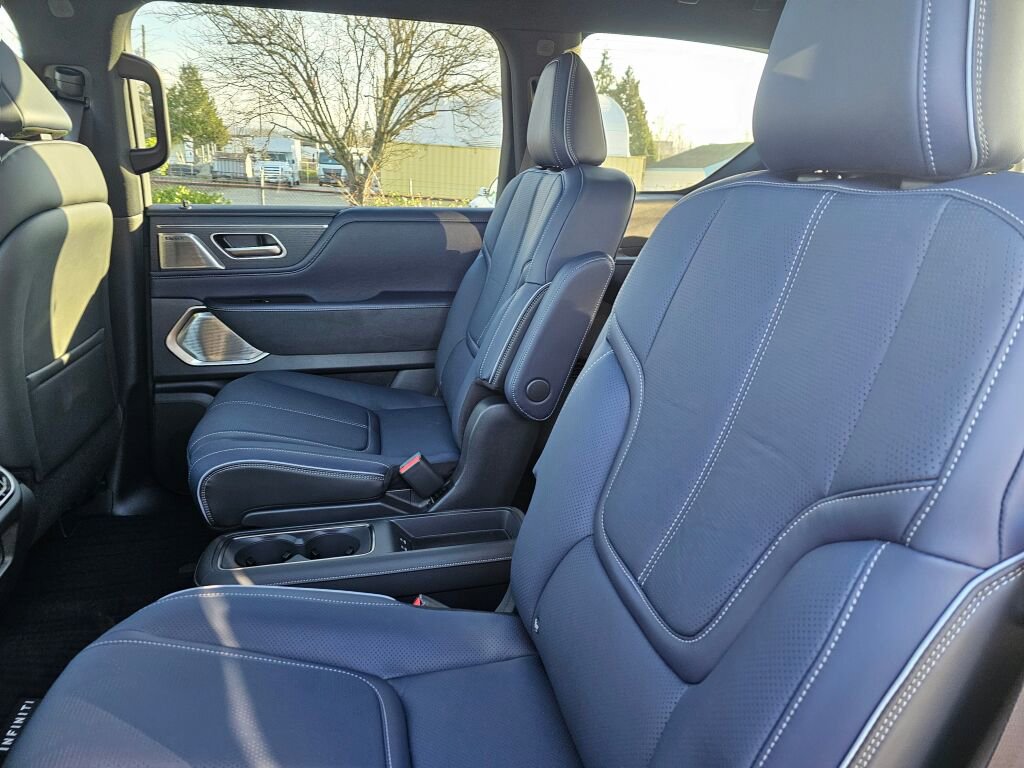 New 2026 INFINITI QX80 4WD image 22