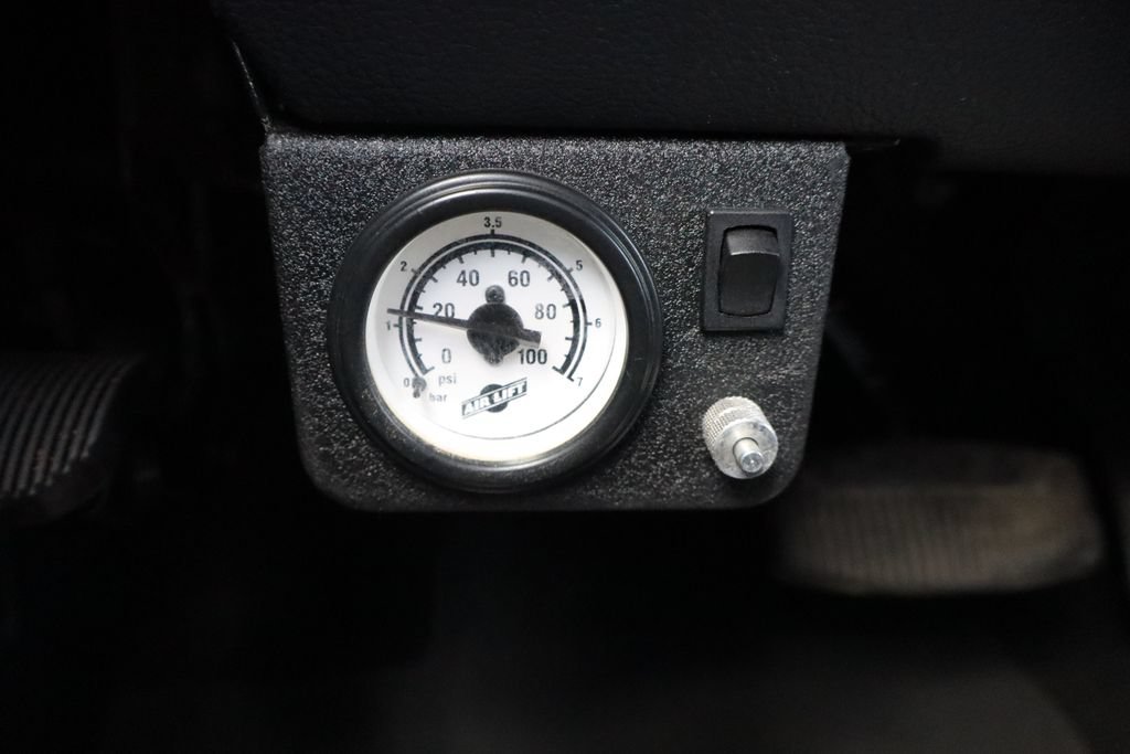 Used 2022 Ford F350 Lariat w/ Lariat Ultimate Package AWD/4WD image 46