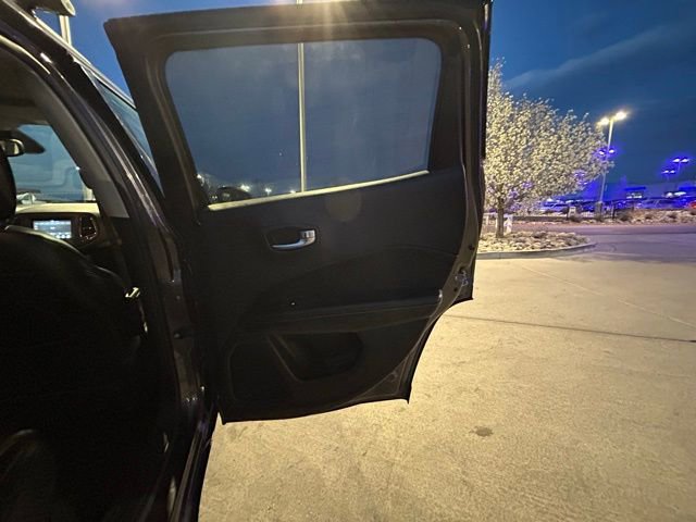 Used 2020 Jeep Compass Latitude w/ Cold Weather Group image 28