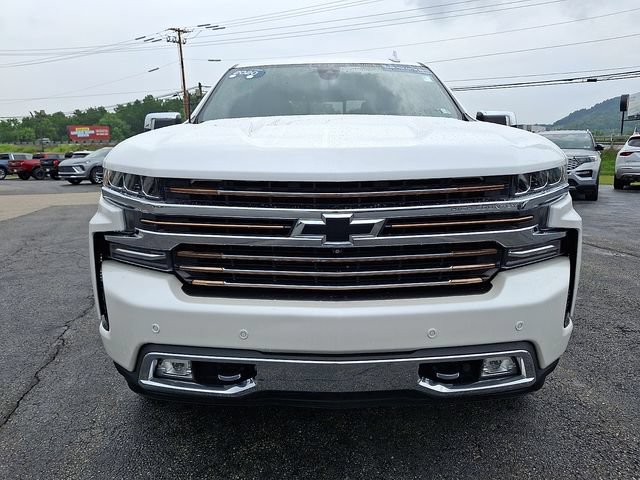 Used 2020 Chevrolet Silverado 1500 High Country w/ Technology Package AWD/4WD image 2