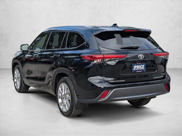 Used 2020 Toyota Highlander Limited image 8