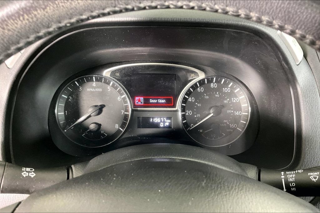 Used 2015 Nissan Pathfinder SV w/ Cargo Package FWD image 26