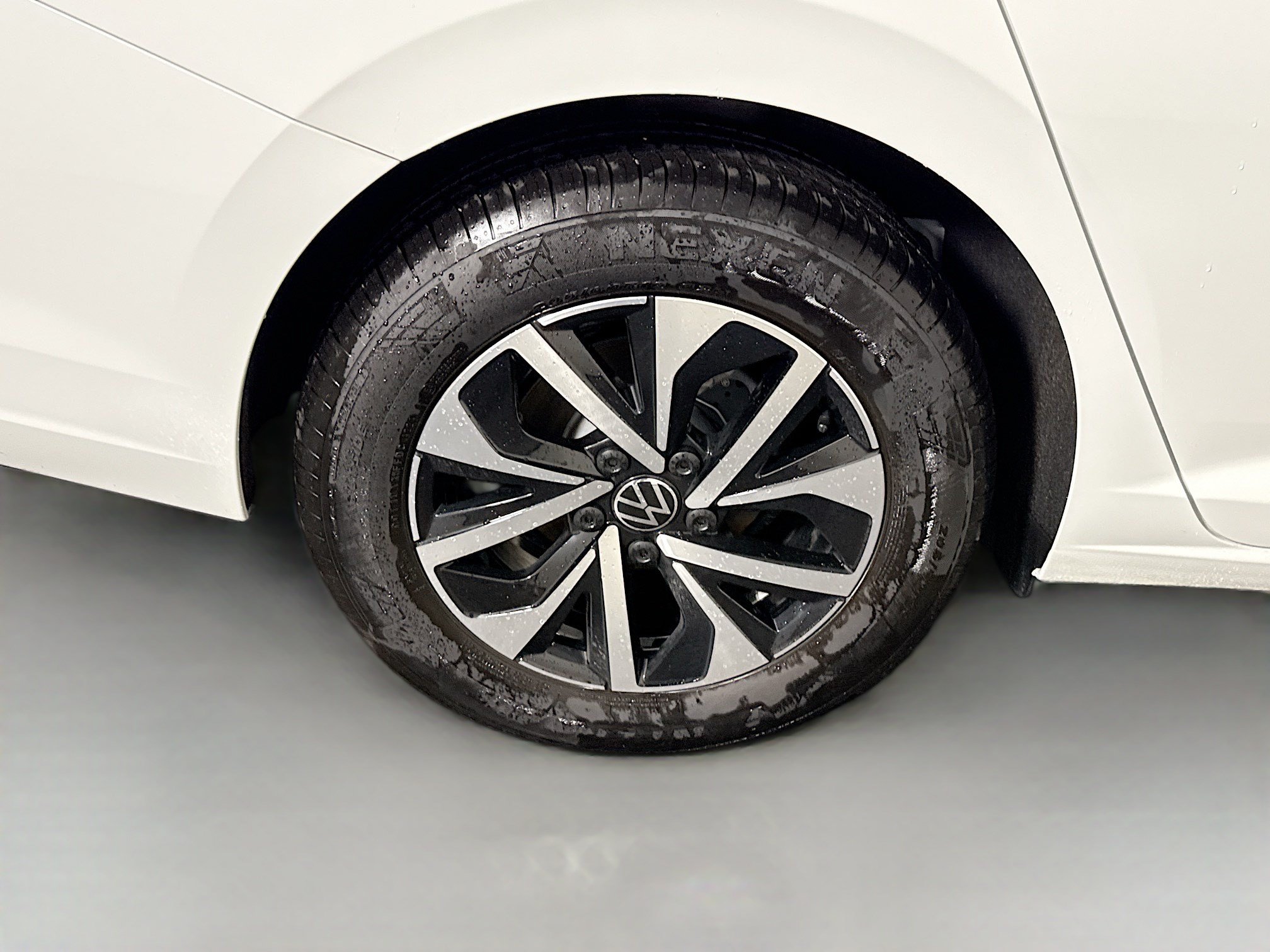 Used 2026 Volkswagen Jetta S FWD image 32
