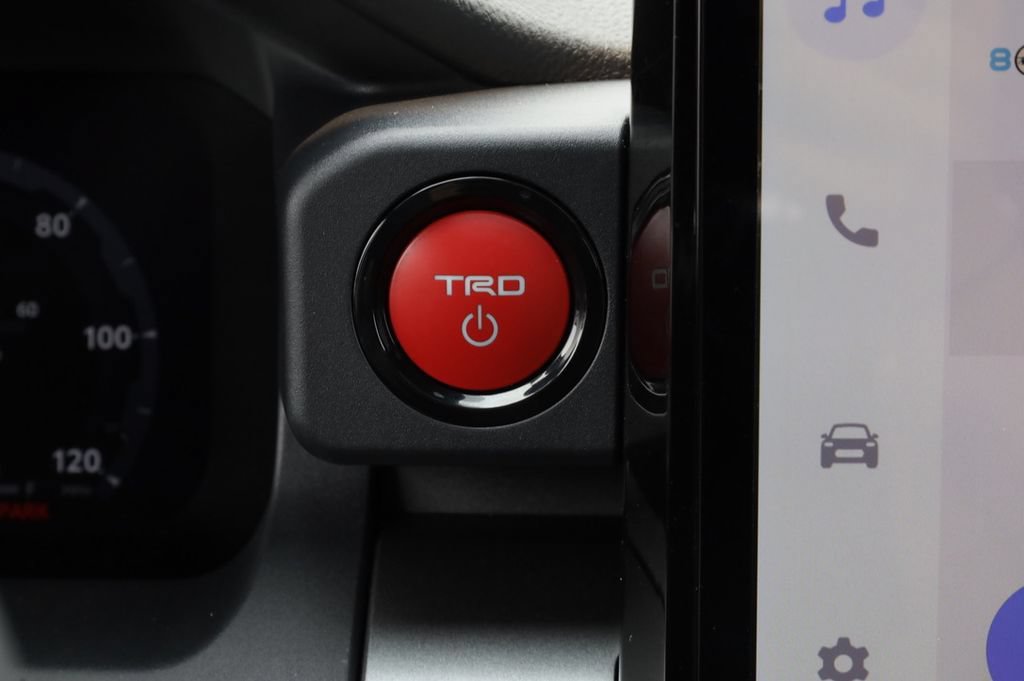 New 2026 Toyota 4Runner TRD Off-Road Premium AWD/4WD image 10