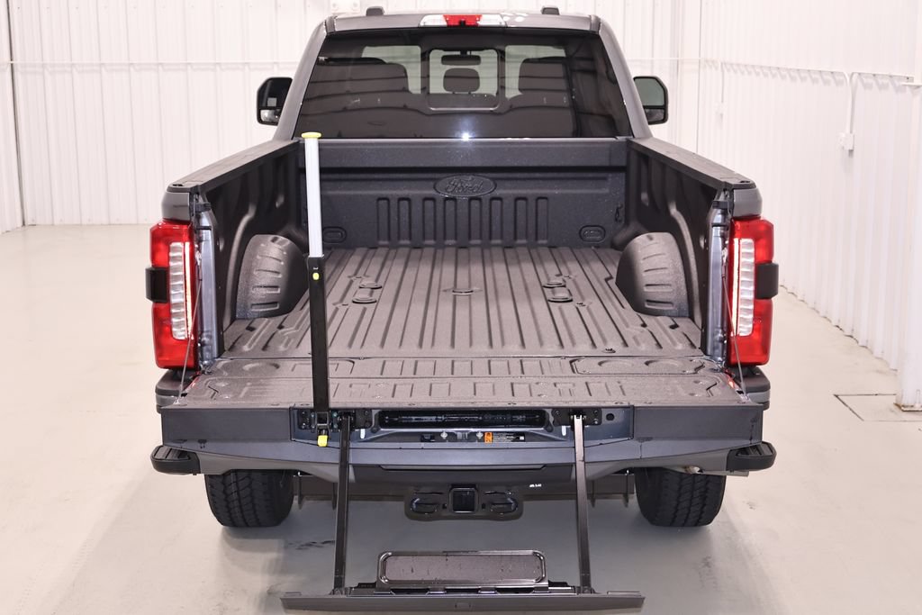 New 2027 Ford F350 XLT w/ XLT Premium Package AWD/4WD image 36