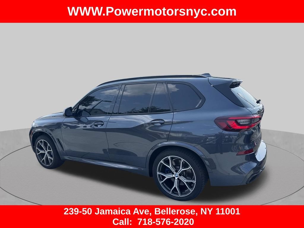 Used 2021 BMW X5 M50i w/ Executive Package AWD/4WD image 3