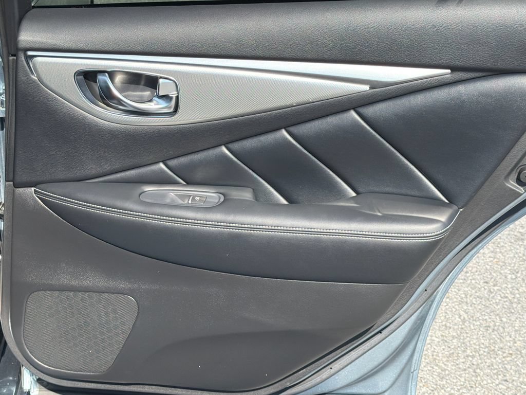 Used 2020 INFINITI Q50 Luxe RWD image 16