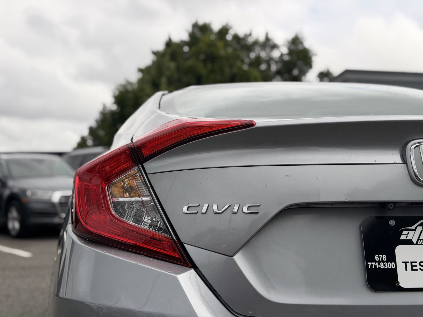 Used 2020 Honda Civic LX image 9