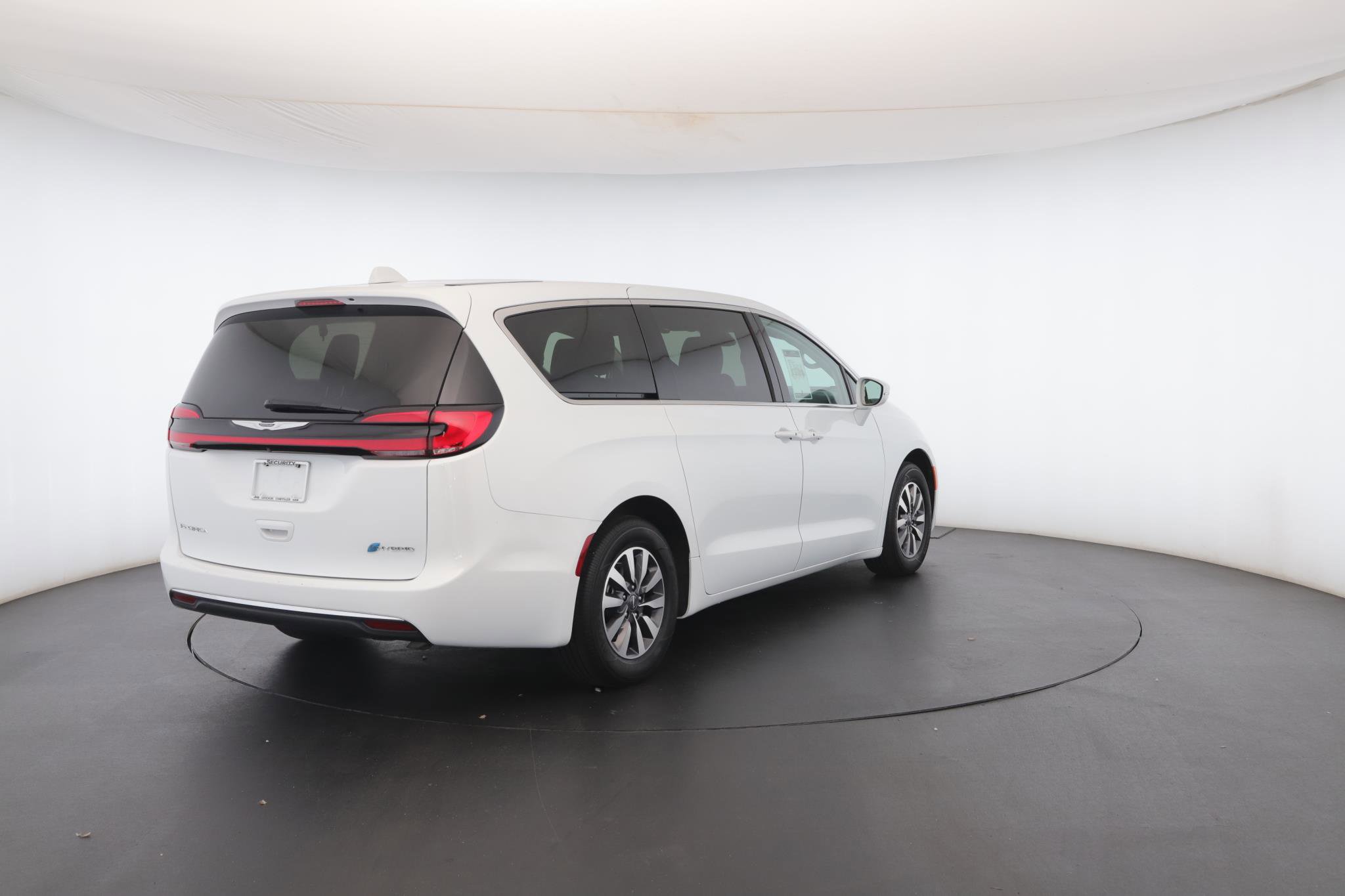 Used 2022 Chrysler Pacifica Touring-L image 27