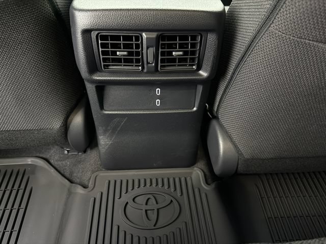 New 2026 Toyota 4Runner SR5 AWD/4WD image 32