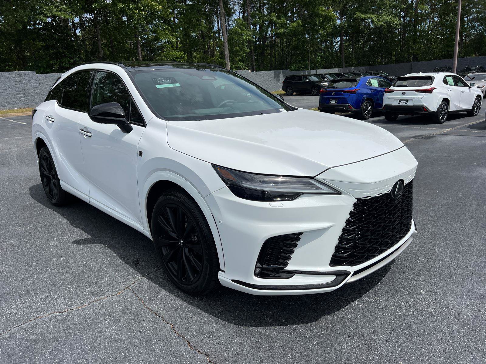 Used 2025 Lexus RX 500h F Sport w/ Convenience Package AWD/4WD image 4