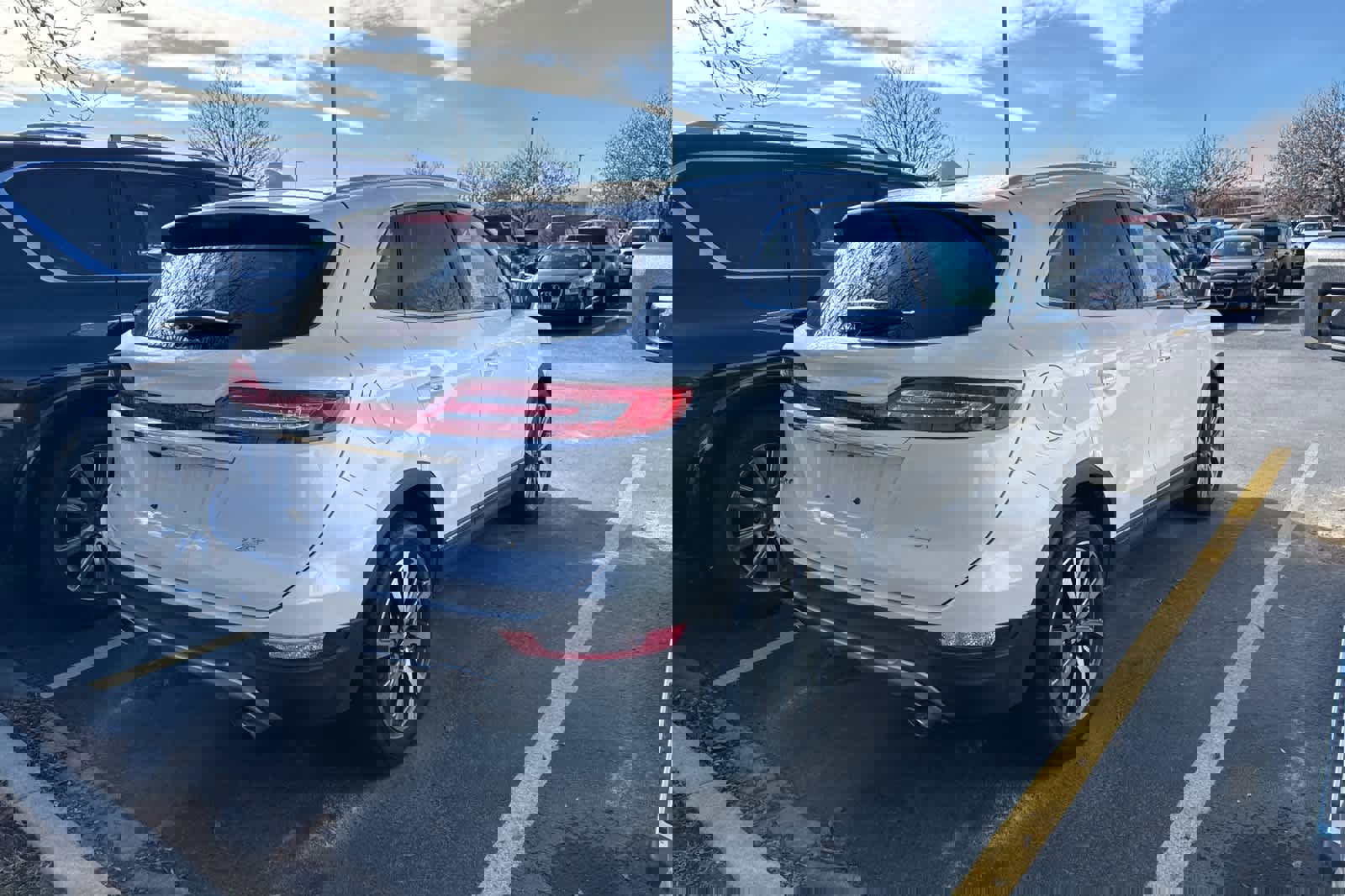 Used 2019 Lincoln MKC Reserve image 2