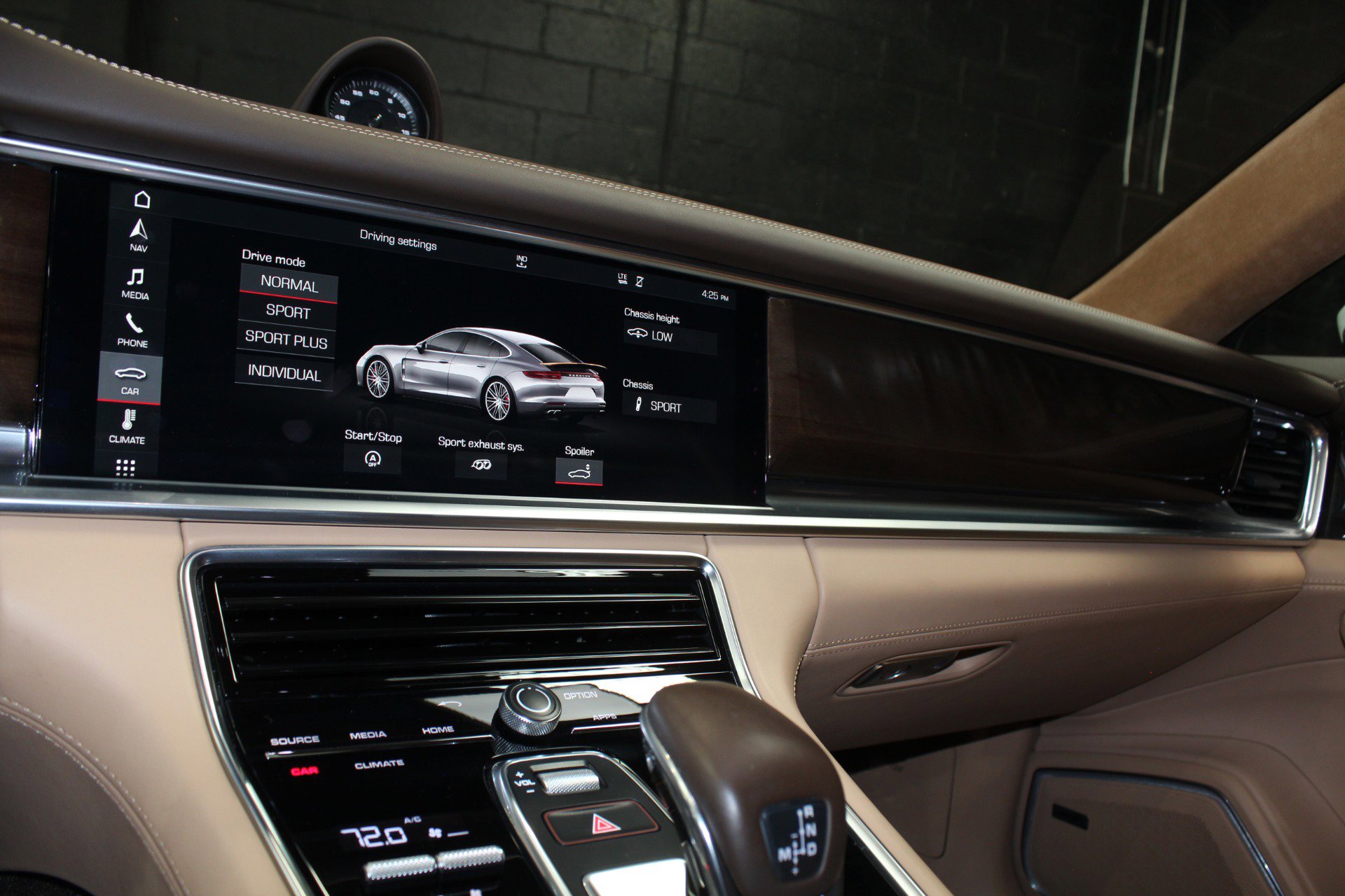 Used 2018 Porsche Panamera Turbo AWD/4WD image 60