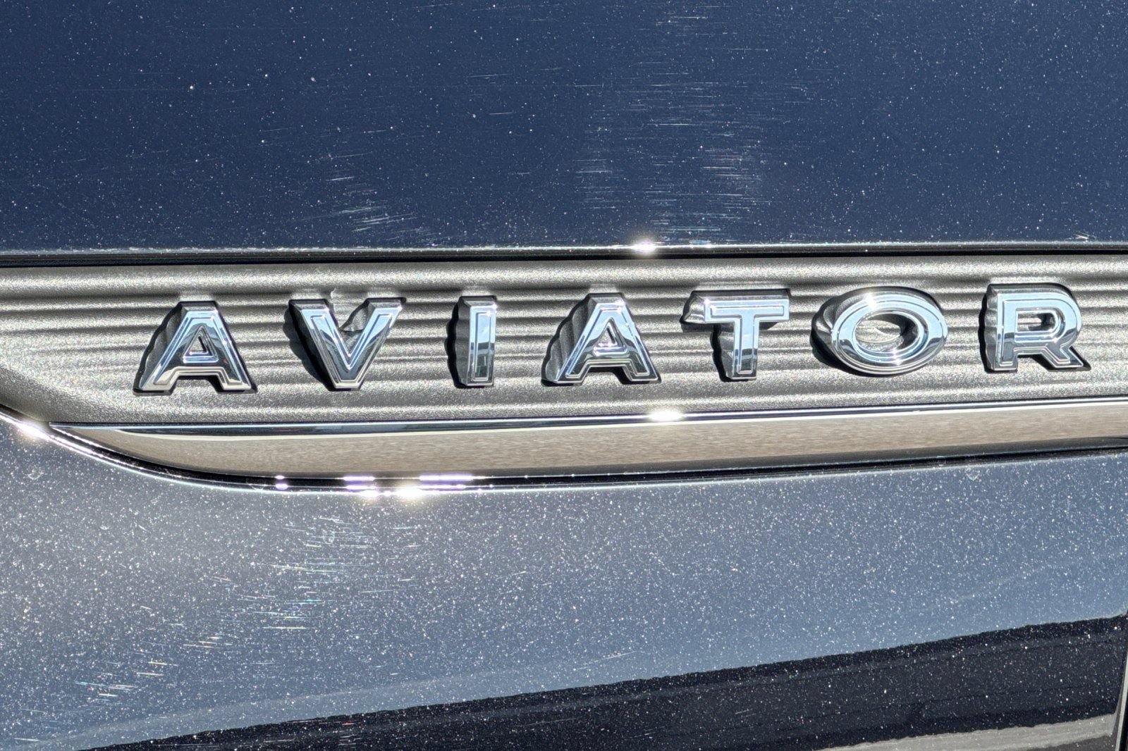 New 2025 Lincoln Aviator Reserve w/ Luxury Package RWD image 27