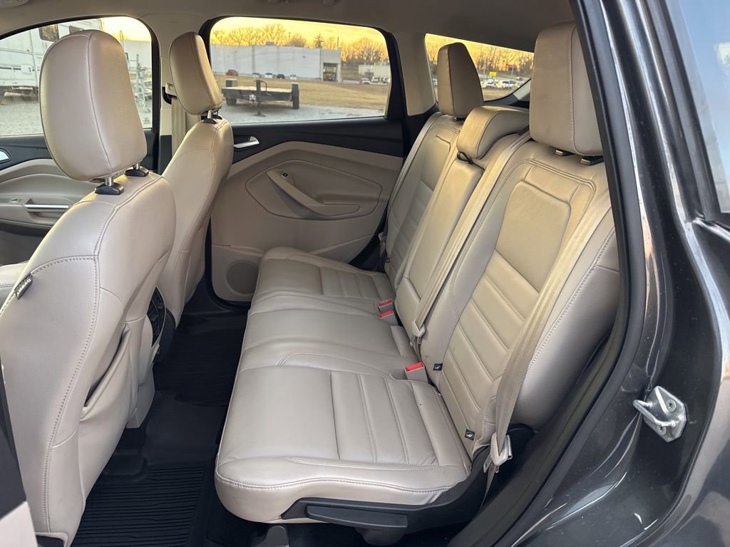 Used 2018 Ford Escape SEL image 18