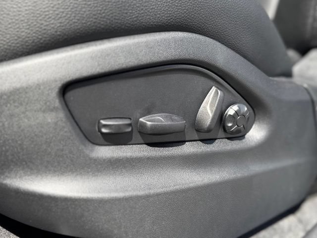 New 2026 Porsche Cayenne AWD/4WD image 15