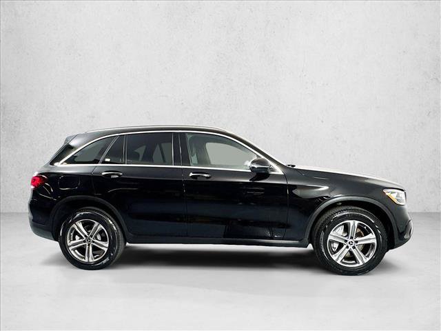 Used 2022 Mercedes-Benz GLC 300 4MATIC image 4