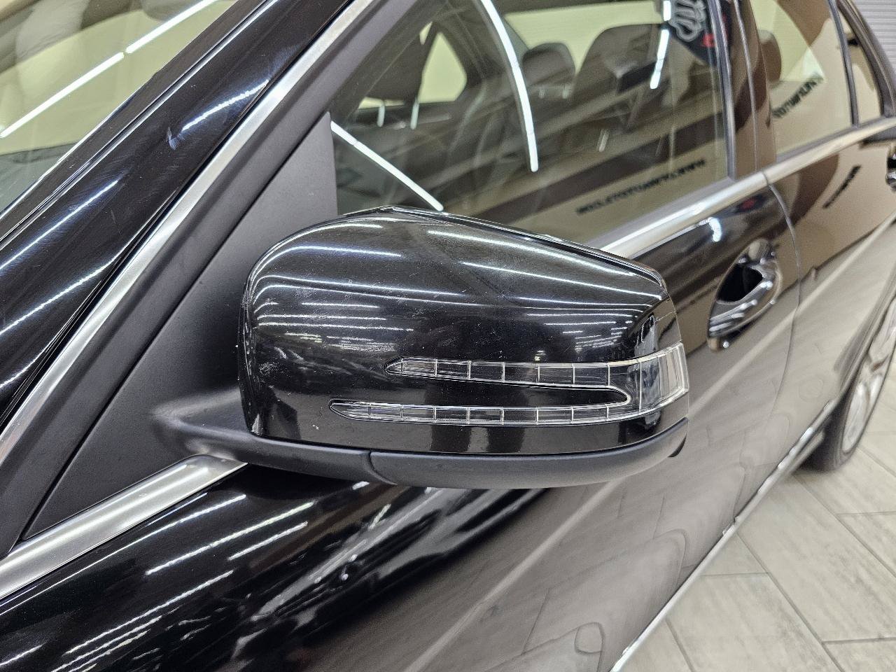 Used 2013 Mercedes-Benz C 300 4MATIC Sedan w/ Multimedia Pkg image 11