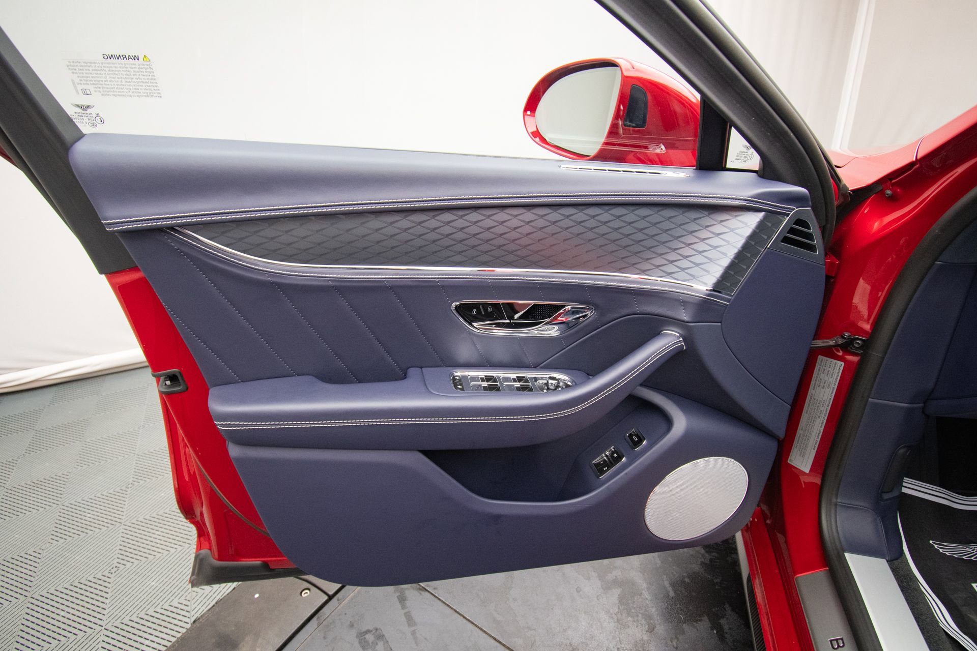 Used 2024 Bentley Flying Spur S V8 AWD/4WD image 49