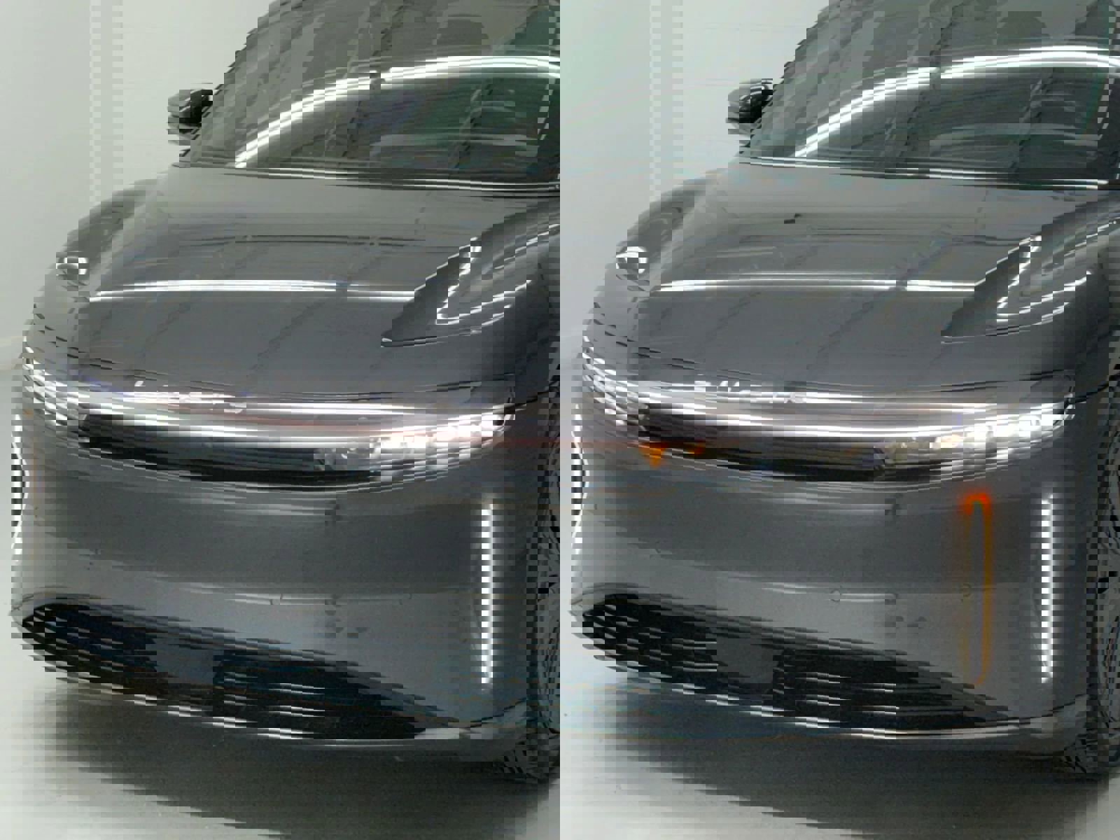 Used 2025 Lucid Air Touring image 48