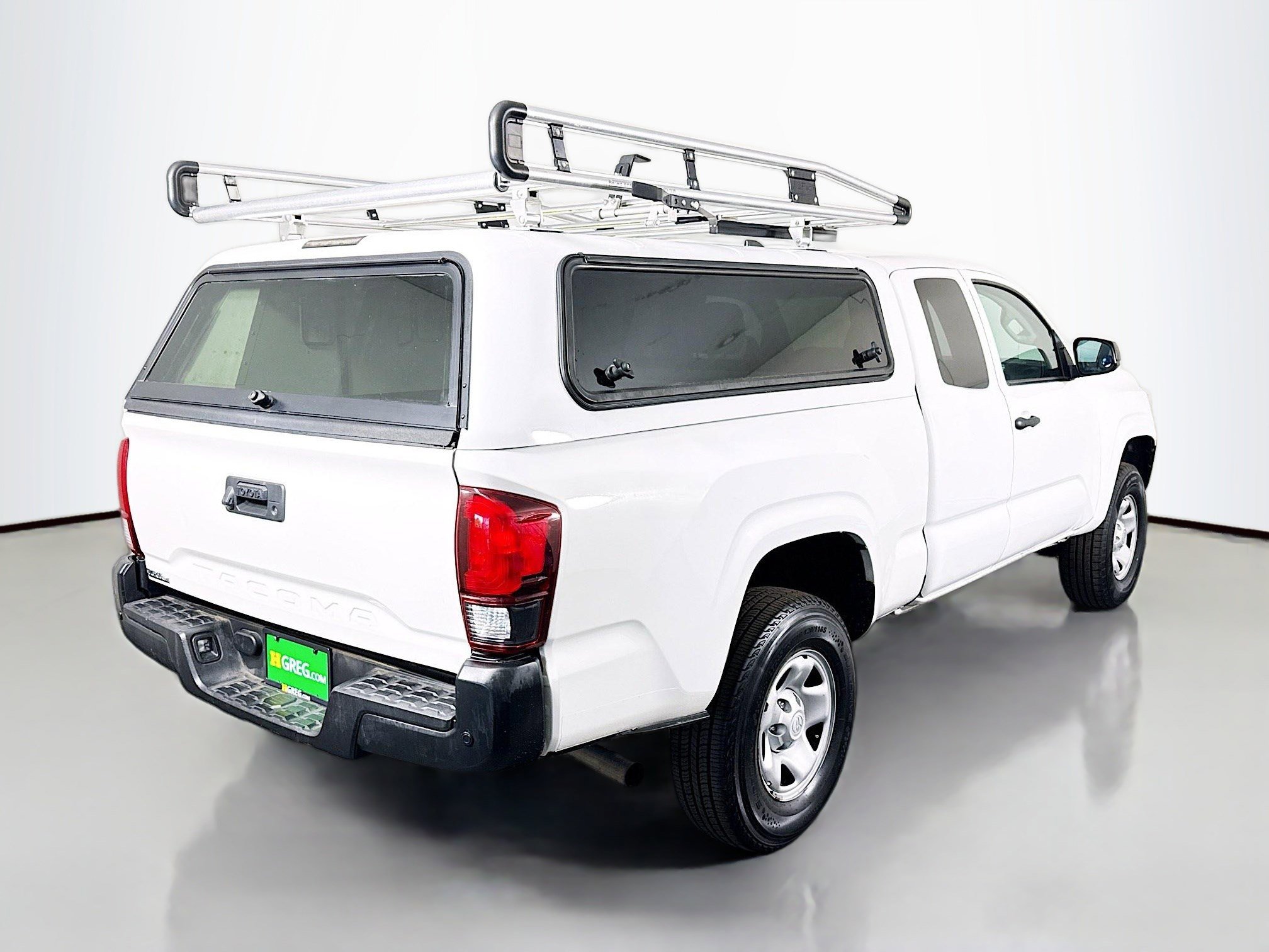 Used 2020 Toyota Tacoma SR RWD image 10