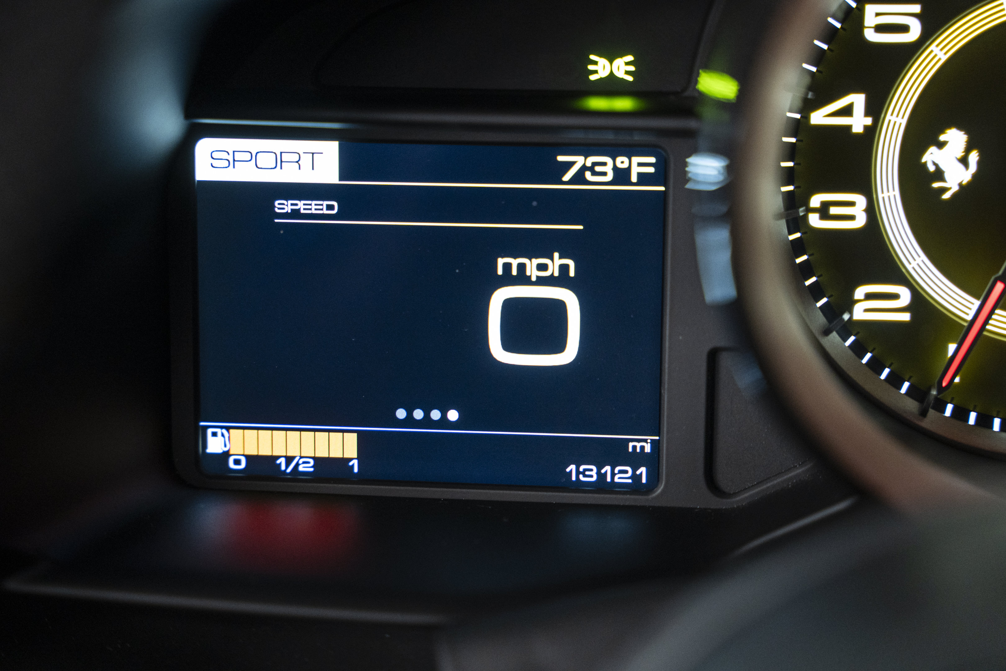 Used 2018 Ferrari 488 GTB RWD image 37