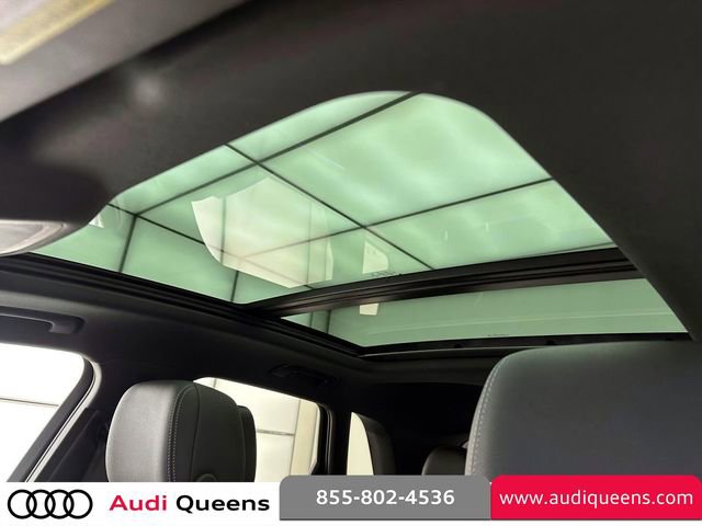 Certified 2022 Audi Q3 2.0T Premium Plus w/ Premium Plus Package AWD/4WD image 22