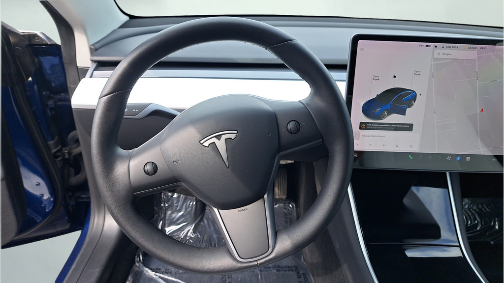 Used 2020 Tesla Model 3 Long Range AWD/4WD image 18
