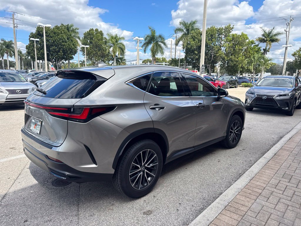 Used 2024 Lexus NX 250 FWD w/ Cold Area Package image 6