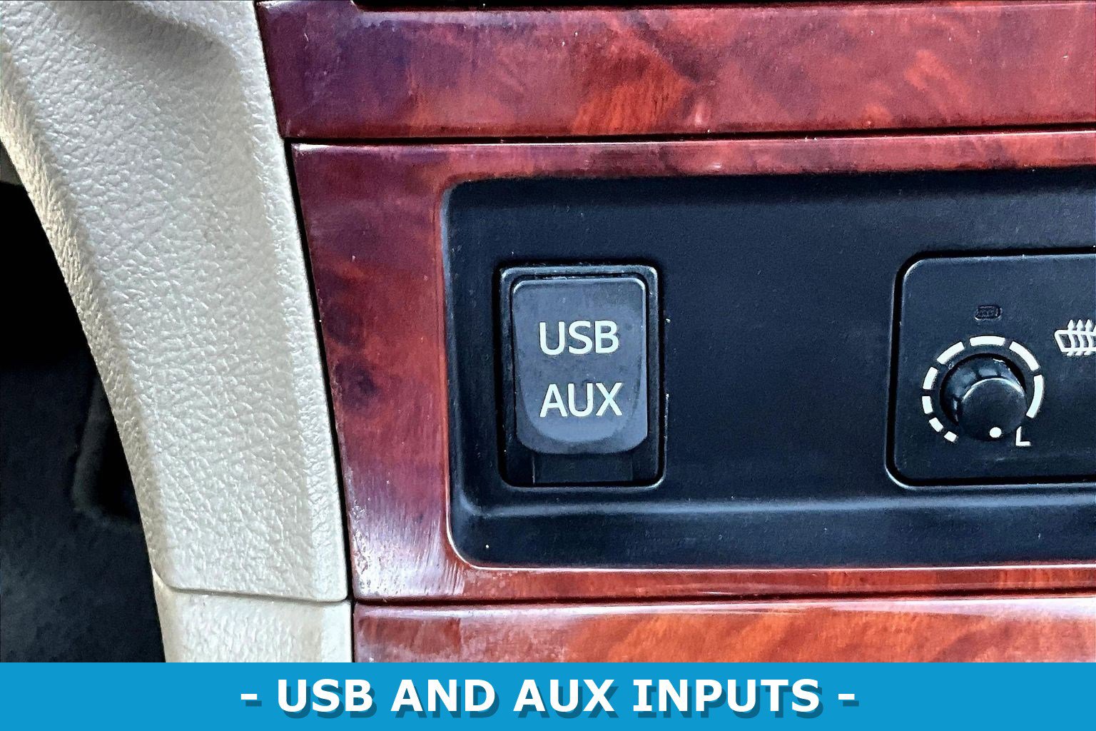 Used 2011 Toyota Highlander Limited w/ Tow Pkg image 16