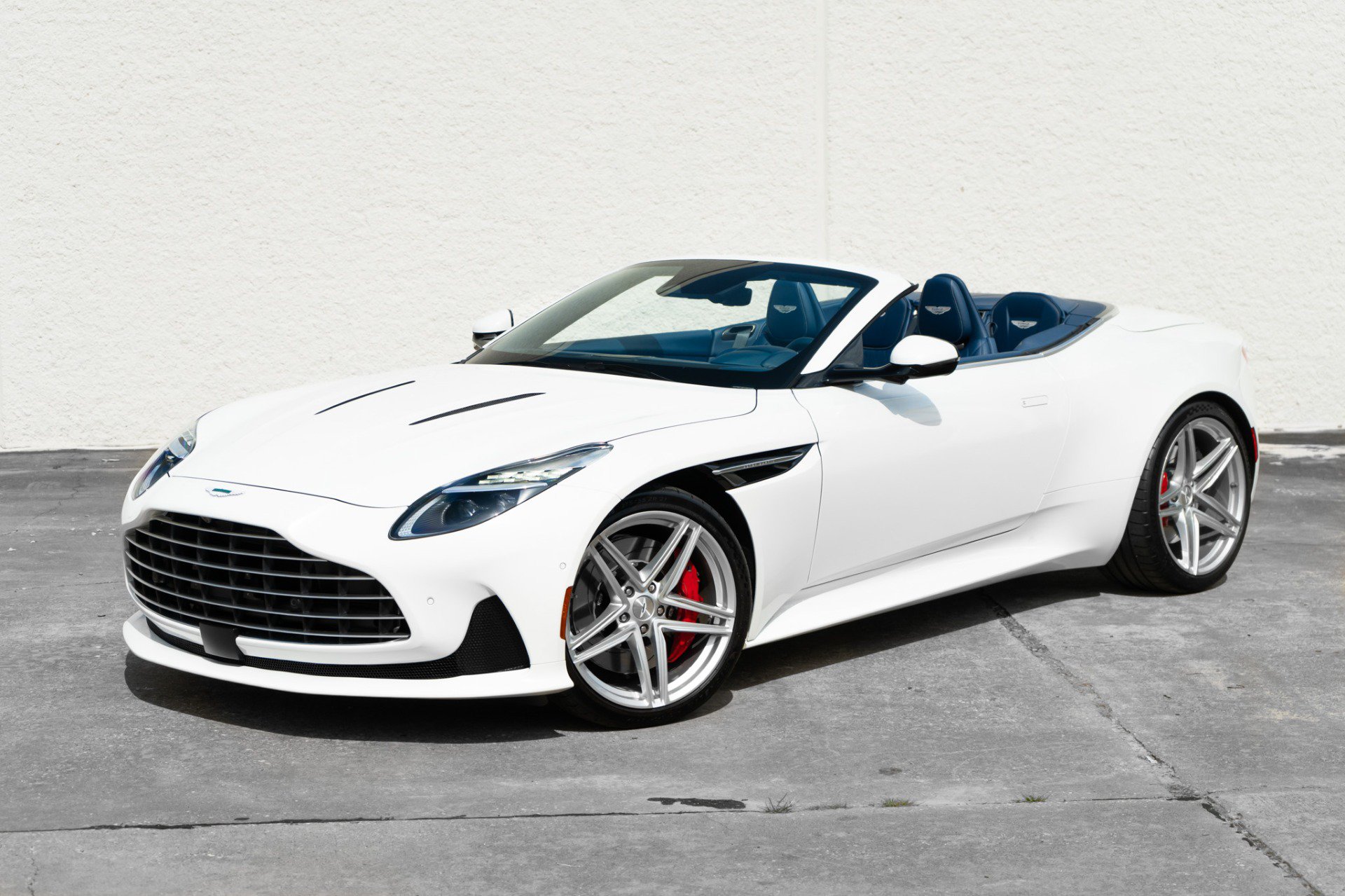 Used 2025 Aston Martin DB12 Convertible