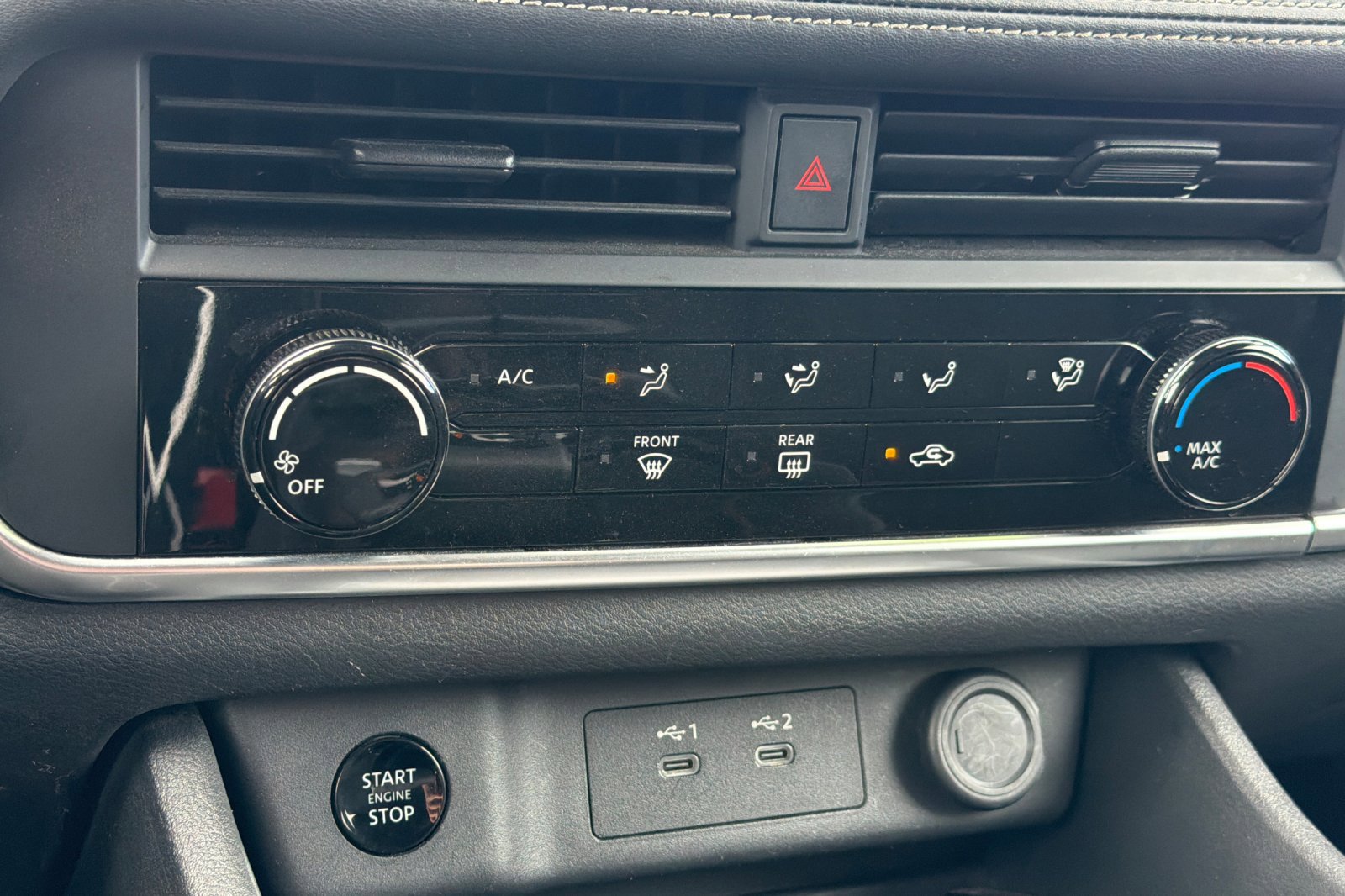 Used 2024 Nissan Rogue S image 20