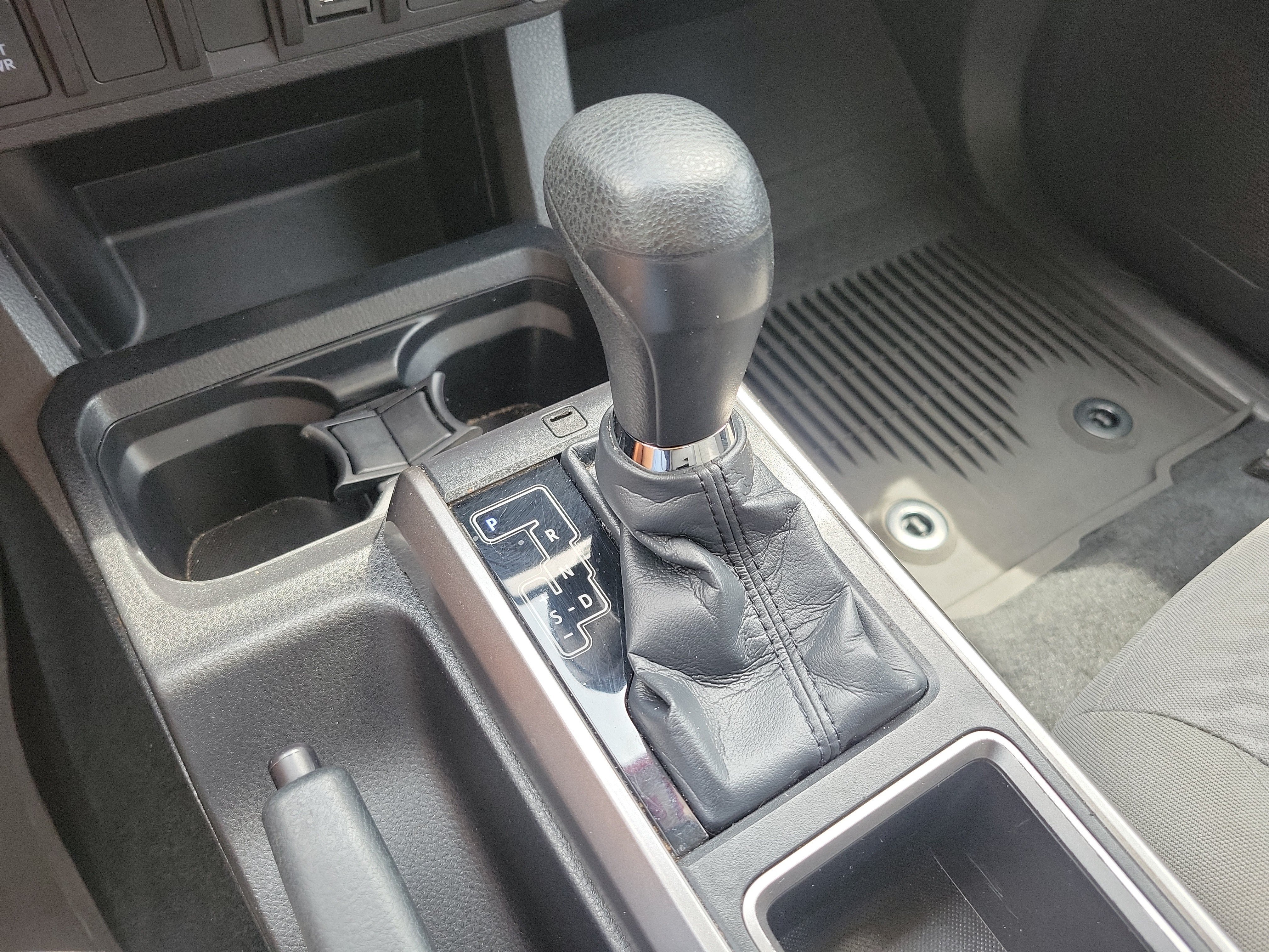 Used 2023 Toyota Tacoma SR5 RWD image 24
