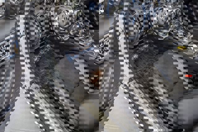 Used 2014 Jaguar F-TYPE Convertible image 47